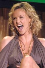 Шарлиз Терон: 266x400 / 27 Кб