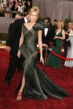 Шарлиз Терон: 269x400 / 29 Кб