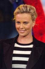 Шарлиз Терон: 265x400 / 18 Кб