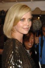 Шарлиз Терон: 266x400 / 23 Кб