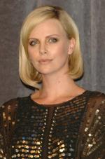 Шарлиз Терон: 265x400 / 27 Кб