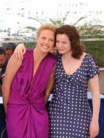 Шарлиз Терон: 303x400 / 36 Кб