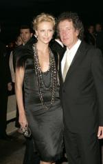 Шарлиз Терон: 253x400 / 21 Кб