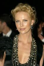 Шарлиз Терон: 272x400 / 26 Кб