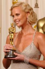 Шарлиз Терон: 266x400 / 26 Кб