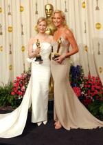 Шарлиз Терон: 287x400 / 30 Кб