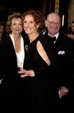 Джулия Робертс: 263x400 / 17 Кб