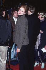 Джулия Робертс: 468x702 / 56 Кб