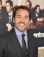 Джереми Пивен: 312x400 / 25 Кб