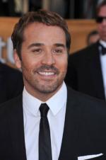 Джереми Пивен: 266x400 / 17 Кб