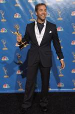 Джереми Пивен: 266x400 / 25 Кб