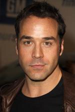 Джереми Пивен: 268x400 / 22 Кб