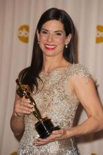 Сандра Буллок: 400x600 / 48 Кб