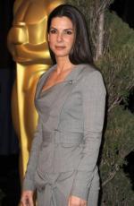 Сандра Буллок: 262x400 / 23 Кб