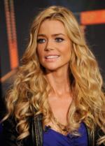 Дениз Ричардс: 288x400 / 27 Кб