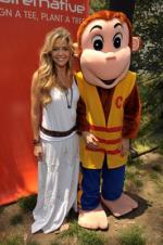 Дениз Ричардс: 266x400 / 31 Кб