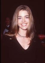 Дениз Ричардс: 286x400 / 13 Кб