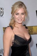 Ребекка Ромейн: 267x400 / 20 Кб