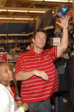 Марк Уолберг: 264x400 / 33 Кб