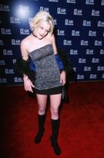 Поли Перретт: 266x400 / 21 Кб