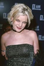 Поли Перретт: 267x400 / 23 Кб