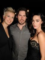 Меган Фокс: 302x400 / 22 Кб