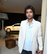 Эдриан Гренье: 343x400 / 25 Кб