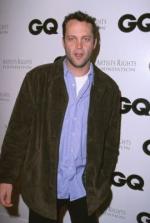 Винс Вон: 270x400 / 19 Кб