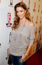 Шеннон Элизабет: 261x400 / 24 Кб