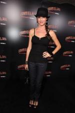 Шеннон Элизабет: 267x400 / 17 Кб