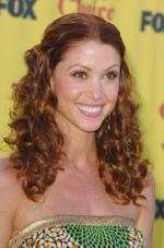 Шеннон Элизабет: 265x400 / 27 Кб