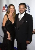 Шеннон Элизабет: 287x400 / 23 Кб