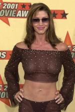 Шеннон Элизабет: 267x400 / 27 Кб