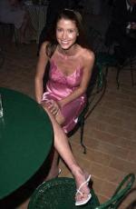 Шеннон Элизабет: 262x400 / 21 Кб