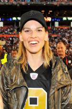 Хилари Суэнк: 266x400 / 34 Кб