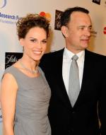 Хилари Суэнк: 315x400 / 24 Кб