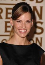 Хилари Суэнк: 276x400 / 20 Кб