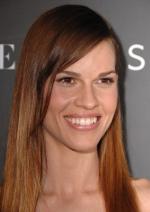 Хилари Суэнк: 284x400 / 23 Кб