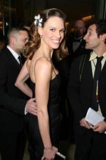 Хилари Суэнк: 266x400 / 22 Кб