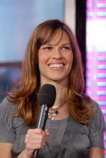 Хилари Суэнк: 269x400 / 24 Кб