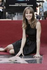 Хилари Суэнк: 267x400 / 27 Кб