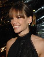 Хилари Суэнк: 312x400 / 26 Кб