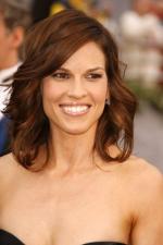 Хилари Суэнк: 267x400 / 21 Кб