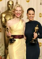 Хилари Суэнк: 291x400 / 27 Кб