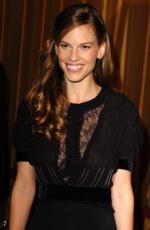 Хилари Суэнк: 262x400 / 20 Кб