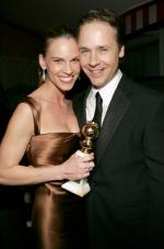 Хилари Суэнк: 265x400 / 20 Кб