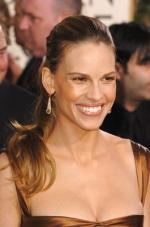 Хилари Суэнк: 265x400 / 22 Кб