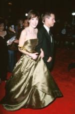 Хилари Суэнк: 263x400 / 20 Кб