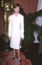 Хилари Суэнк: 264x400 / 18 Кб