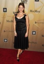 Джоэли Фишер: 278x400 / 24 Кб